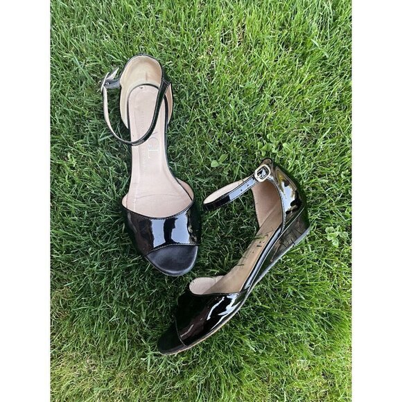 AGL Womens Black Patent Leather Buckle Pull On Open Toe Flats Size 36.5 KB - Picture 2 of 3